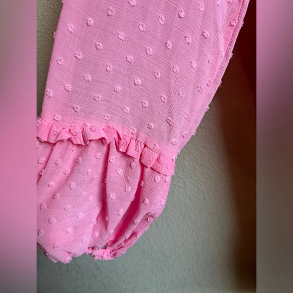 NWT Cece Clip Dot Ruffle Long Sleeve Shift Dress in Pink Begonia - Picture 5 of 12